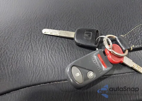 2003 Honda Civic Lx из США, поврежденный, VIN 2HGES16533H620724